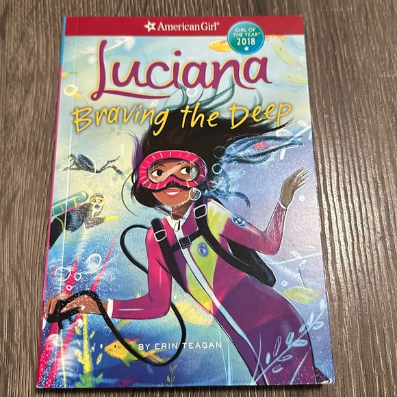 American Girl Other - American girl, Luciana braving the deep, book, brand new
